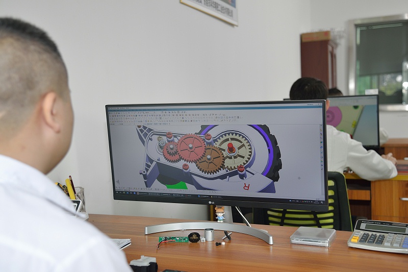 微型減速電機(jī)開發(fā)