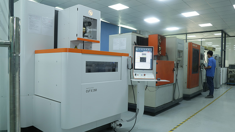 小型減速齒輪箱為什么要做高低溫測(cè)試科華小編告訴你